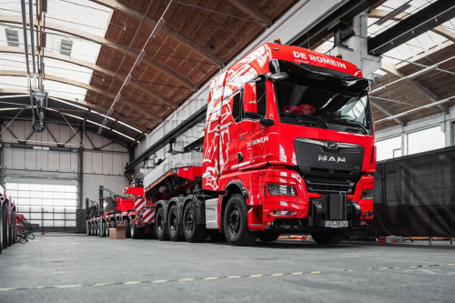 TGX41.640 8x4BLS Foto  De Romein